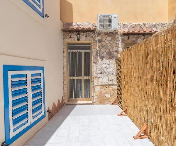 Le Casupole Della Guitgia * Lampedusa